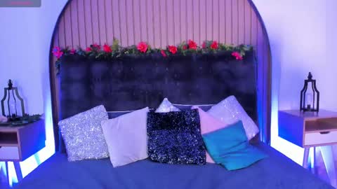 Snapshot of karla_gonzaless chatting on 09.18.25 Karla Gonzaless online show from 09.18.25