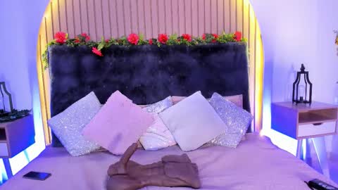 Snapshot of karla_gonzaless chatting on 10.14.25 Karla Gonzaless online show from 10.14.25