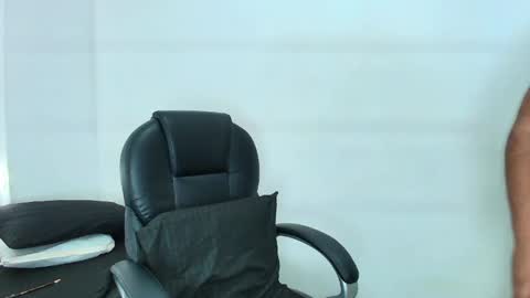 karla_hilton1 online show from 04.11.26