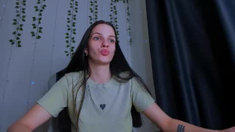 karla_lim online show from 12.17.25