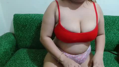 Snapshot of karla_me22 chatting on 03.31.26 karla_me22 online show from 03.31.26