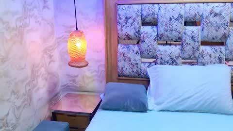 karla_sm online show from 01.08.26