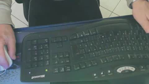 karll122 online show from 03.14.26