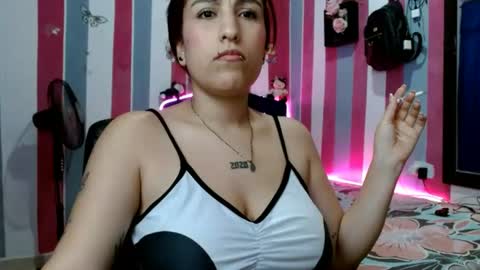 Snapshot of karly_lovex_ chatting on 06.15.26 karly_lovex_ online show from 06.15.26