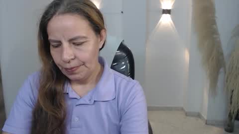 KARLYE online show from 12.16.25