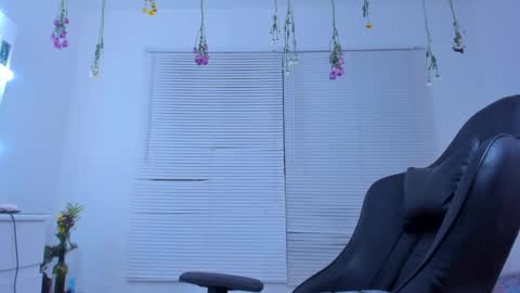 Karo online show from 02.16.25