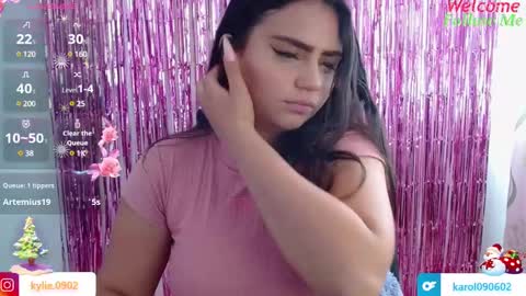 Snapshot of karol_09 chatting on 12.05.24 karol 09 online show from 12.05.24