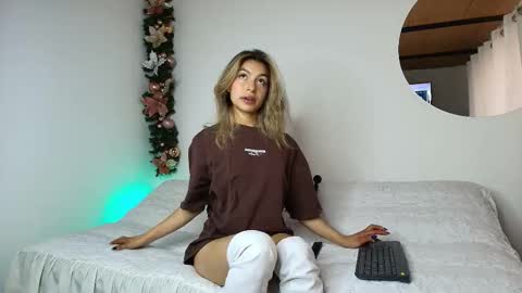 karol_goode online show from 12.04.25