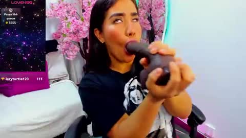 Snapshot of karol_ivonne chatting on 06.09.26 karol online show from 06.09.26