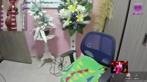 Snapshot of karol_milf__ chatting on 03.22.26 kAROL MILF online show from 03.22.26