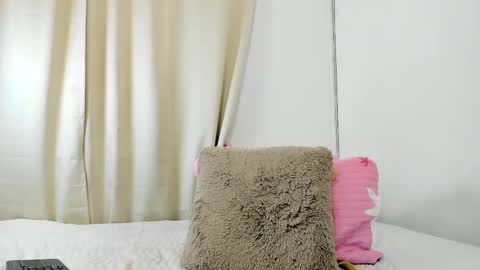 karol_w10 online show from 03.01.25