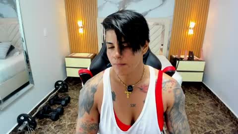 Snapshot of karolandluna chatting on 05.13.26 Karol and Luna online show from 05.13.26