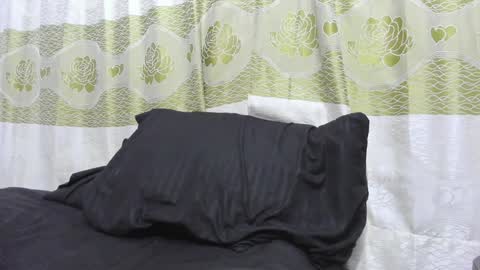 Karolinstagram.karoli sanz online show from 02.06.25