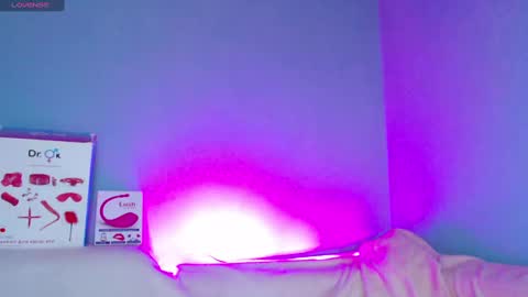 Kira online show from 12.08.24