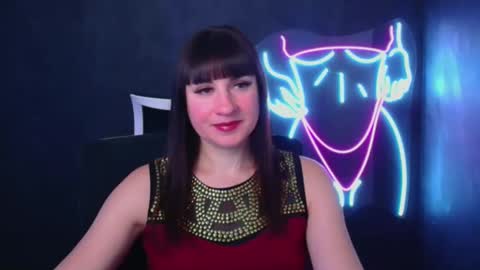 Caroline online show from 12.09.24