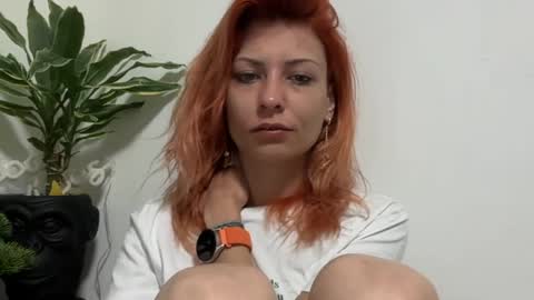 Snapshot of karoline121 chatting on 04.21.26 karoline121 online show from 04.21.26