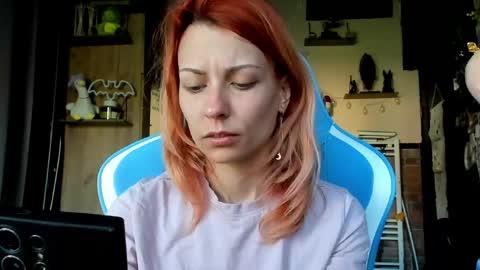 Snapshot of karoline121 chatting on 04.23.26 karoline121 online show from 04.23.26