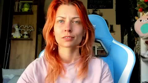Snapshot of karoline121 chatting on 04.23.26 karoline121 online show from 04.23.26