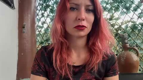 Snapshot of karoline121 chatting on 05.28.26 karoline121 online show from 05.28.26