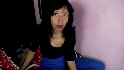 Snapshot of karoline_11_ chatting on 10.25.25 Karoline 11  online show from 10.25.25