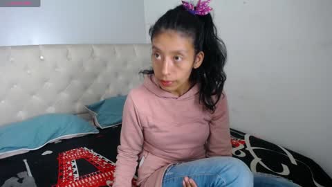Snapshot of karoline_66 chatting on 12.20.24 Karoline 66 online show from 12.20.24