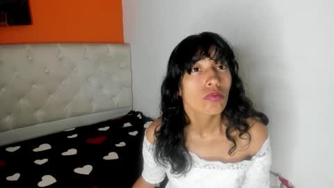 Snapshot of karoline_66 chatting on 09.14.25 Karoline 66 online show from 09.14.25