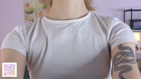 Karoline online show from 03.11.26