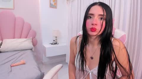 Snapshot of karoline_spec chatting on 01.11.26 Karolina online show from 01.11.26