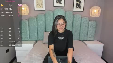 Karol Santos online show from 09.10.25