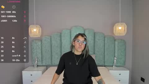 Karol Santos online show from 10.22.25