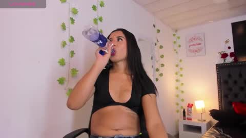 Karol online show from 12.15.25