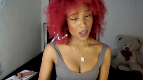 Snapshot of kasielopez chatting on 02.23.25 Kasie lopez online show from 02.23.25