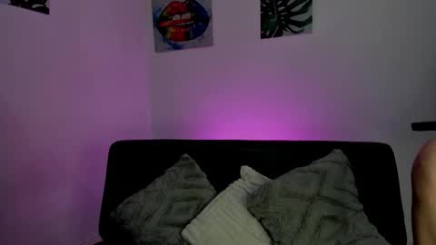 kassandra james online show from 09.09.25