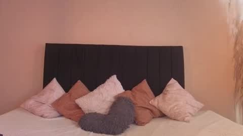 kassandra james online show from 12.15.25