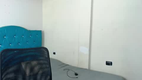 Kasandra  online show from 10.29.25