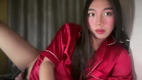 Snapshot of kat_hollandx chatting on 05.06.26 Majesty online show from 05.06.26