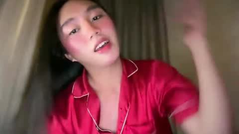 Snapshot of kat_hollandx chatting on 05.11.26 Majesty online show from 05.11.26
