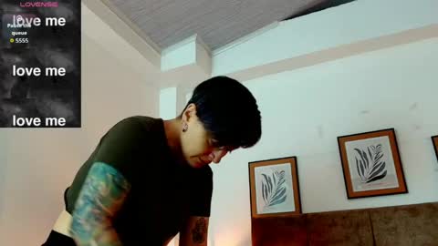Snapshot of kat_paradisse chatting on 05.30.26 kat paradisse online show from 05.30.26