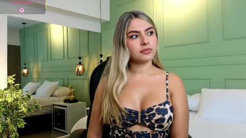 Kat online show from 09.13.25