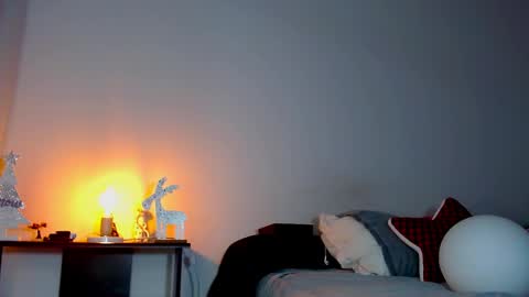 Snapshot of katalinaferreirax chatting on 12.17.24 katalinaferreirax online show from 12.17.24