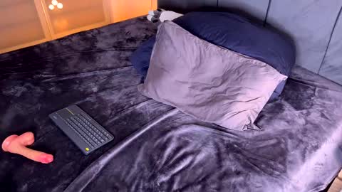 Snapshot of katana_white chatting on 01.31.26 meeellowmarsh - Instagram online show from 01.31.26