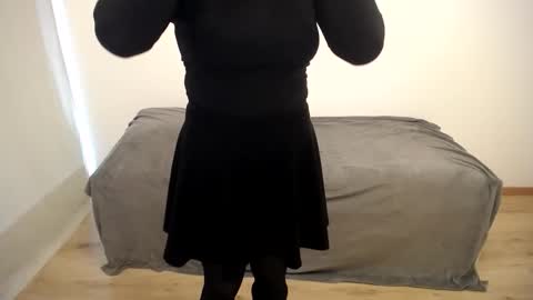 Snapshot of katar0c1 chatting on 09.11.25 Kata cross online show from 09.11.25