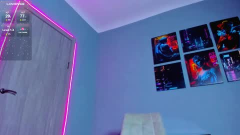 Kate online show from 12.21.24