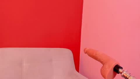 Snapshot of kate_bunny_ chatting on 11.02.25 Kate online show from 11.02.25