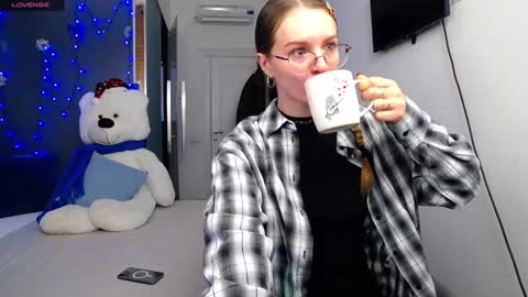 .Be kind and gentle with me and I will do my best for you.   online show from 01.07.25