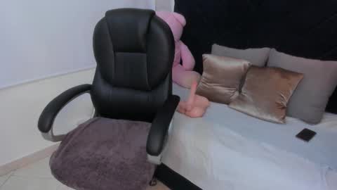 kate lua online show from 01.19.26