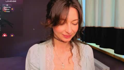 Snapshot of kate_millersi chatting on 06.05.26 Kare online show from 06.05.26