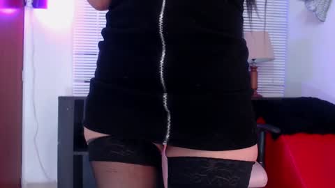 Snapshot of kate_owenns chatting on 01.31.25 Kate  online show from 01.31.25