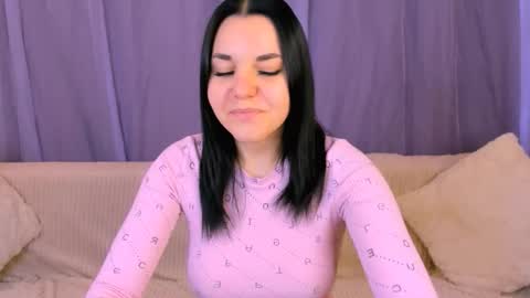 Snapshot of kate_ree_ chatting on 02.04.26 KATE online show from 02.04.26