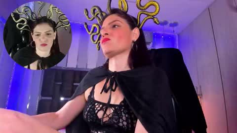 kate_roose online show from 10.14.25